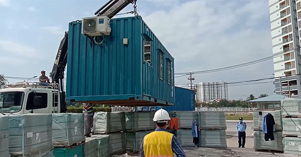 Vận chuyển container văn phòng cho công ty tại huyện Gia Bình, Bắc Ninh